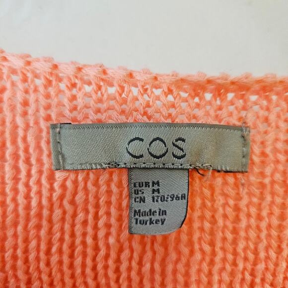 COS V-neck Pullover Cable Knit Sweater - Picture 3 of 5